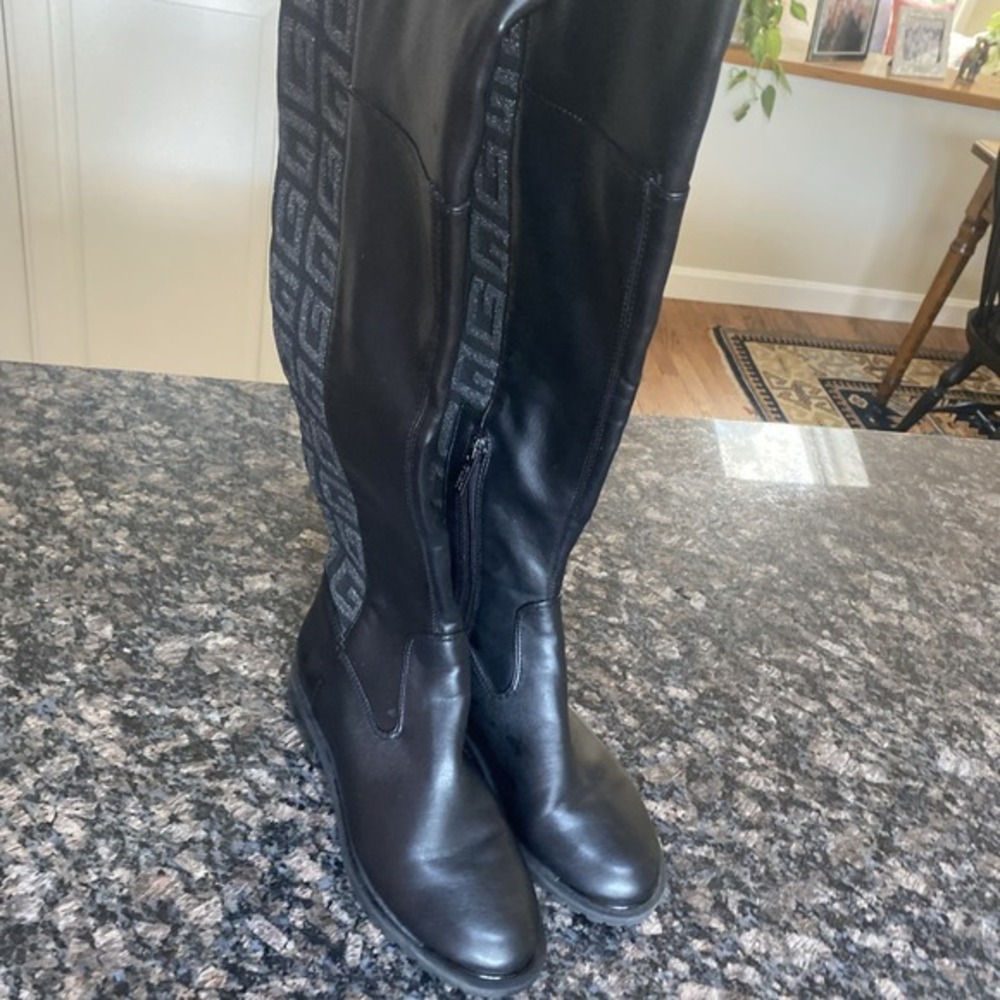 GUESS Women's Boot Size 6 Black Pull-up Above The Knee New 82